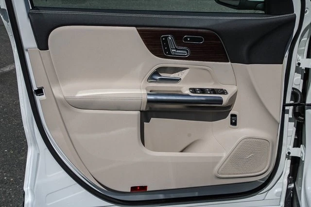 2026 Mercedes-Benz H247 GLA - Image 20 of 21