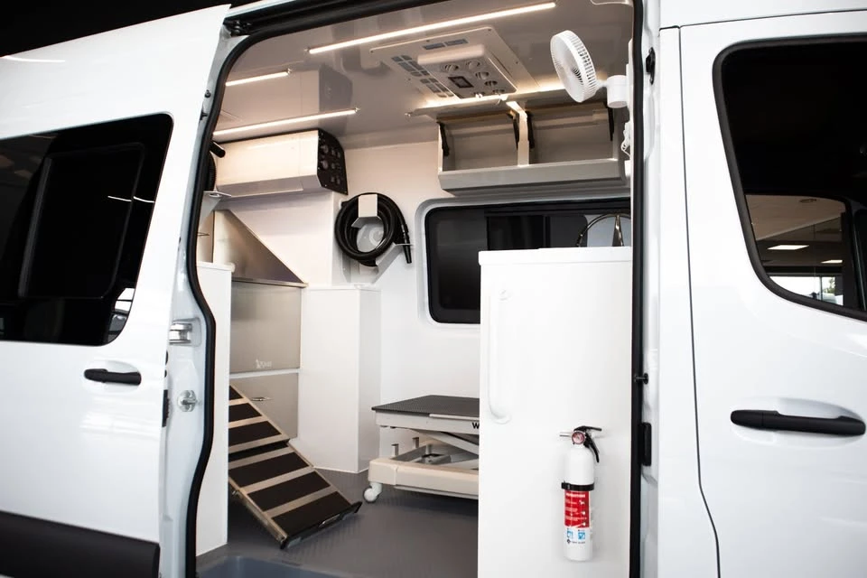 2026 Mercedes-Benz VS30 Sprinter - Image 8 of 8
