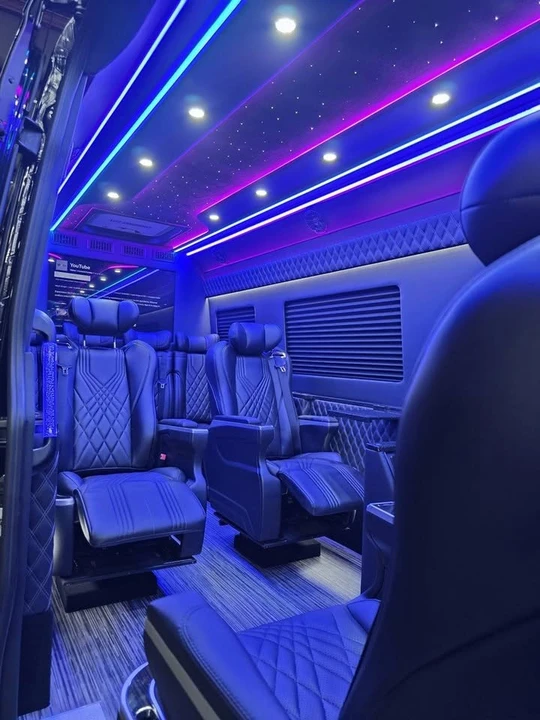 2026 Mercedes-Benz VS30 Sprinter - Image 3 of 9