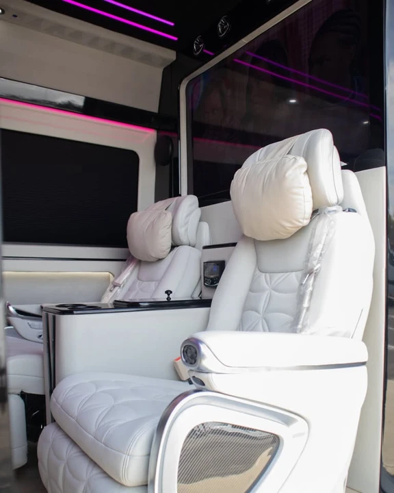 2026 Mercedes-Benz VS30 Sprinter - Image 18 of 19