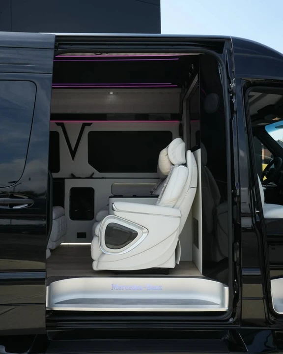 2026 Mercedes-Benz VS30 Sprinter - Image 11 of 19