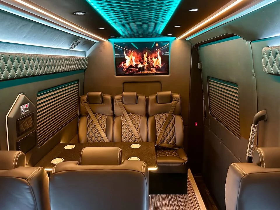 2026 Mercedes-Benz VS30 Sprinter - Image 5 of 9