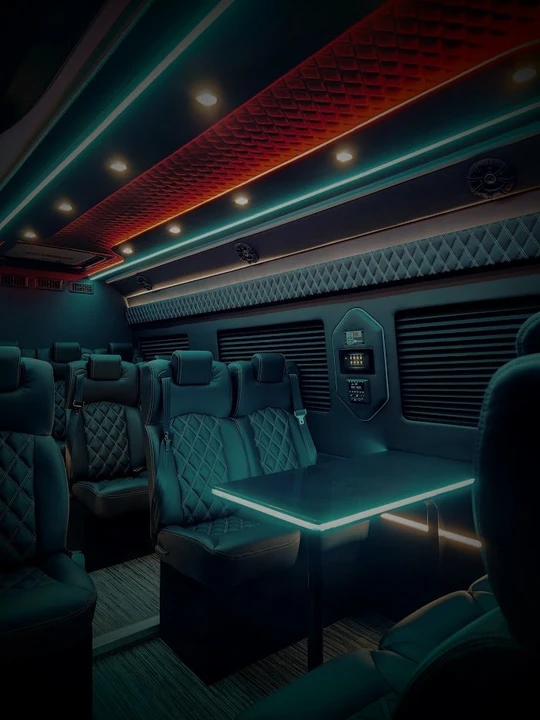 2026 Mercedes-Benz VS30 Sprinter - Image 6 of 9