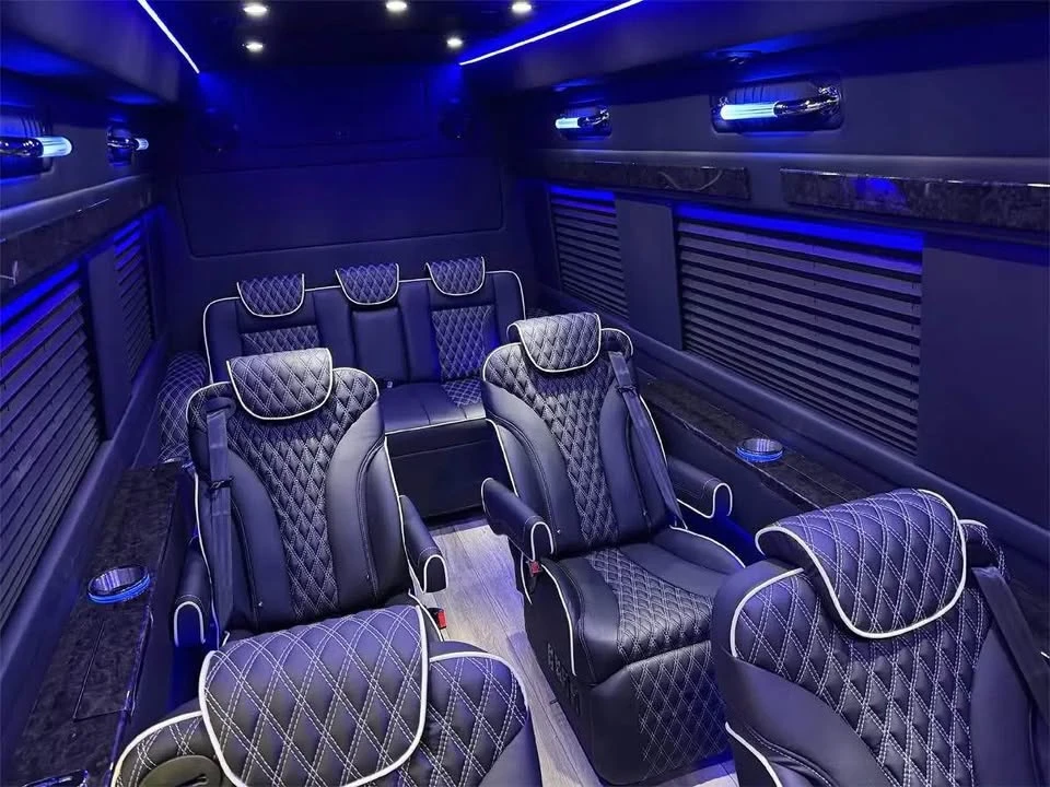 2026 Mercedes-Benz VS30 Sprinter - Image 2 of 18