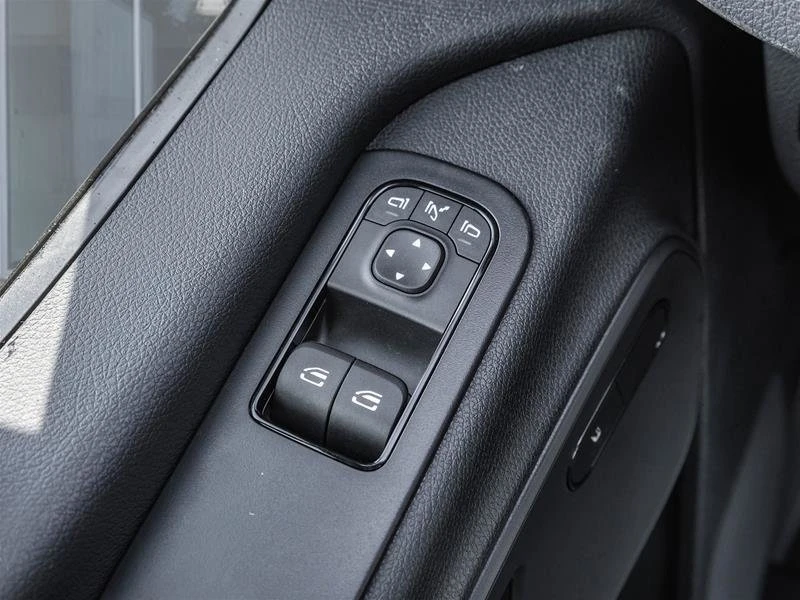 2026 Mercedes-Benz VS30 Sprinter - Image 15 of 16
