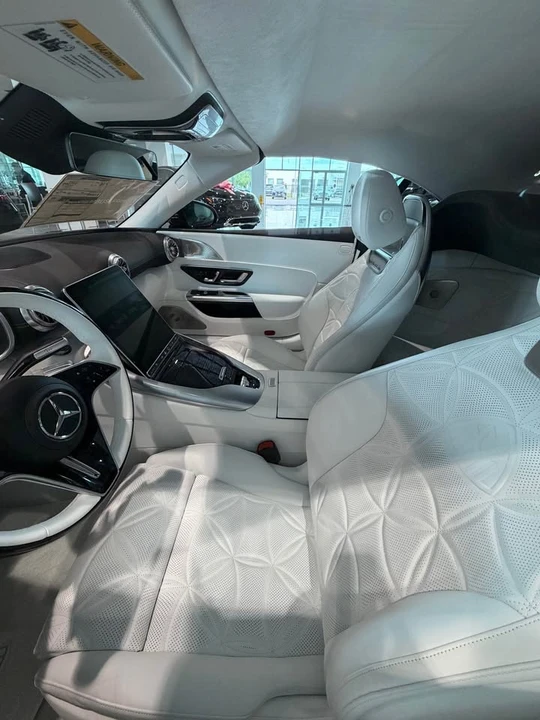 2026 Mercedes-Benz SL-Class - Image 7 of 10