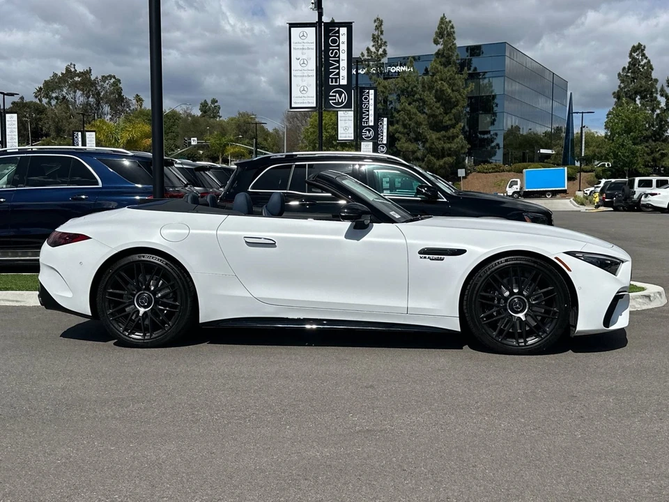 2026 Mercedes-Benz R232 SL 55 & SL 63 AMG - Image 2 of 31