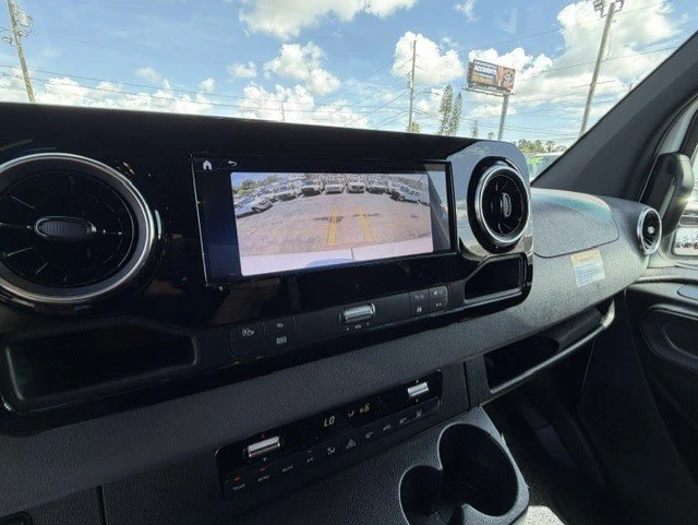 2026 Mercedes-Benz VS30 Sprinter - Image 12 of 20