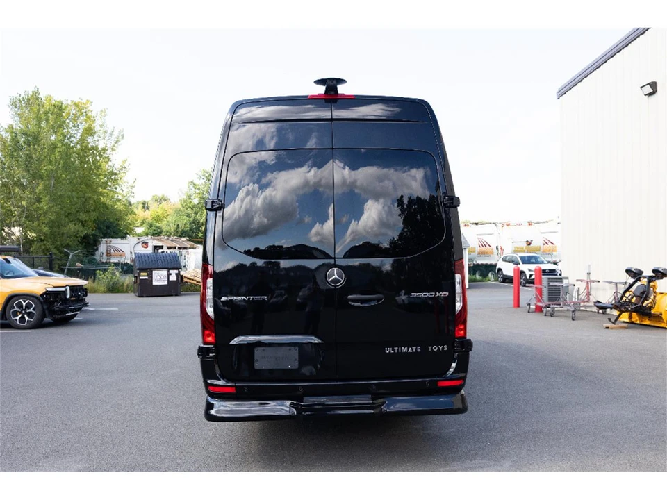2026 Mercedes-Benz VS30 Sprinter - Image 4 of 31