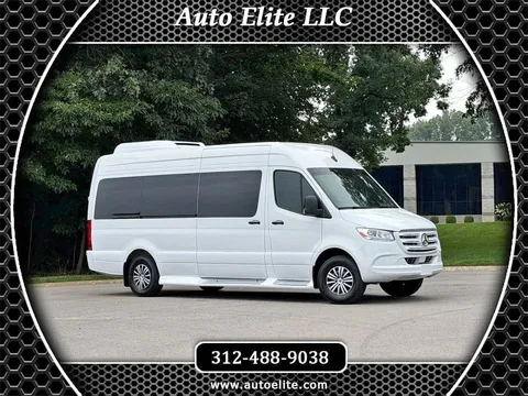 2026 Mercedes-Benz Sprinter 2500 170WB 11 Passenger Transformer