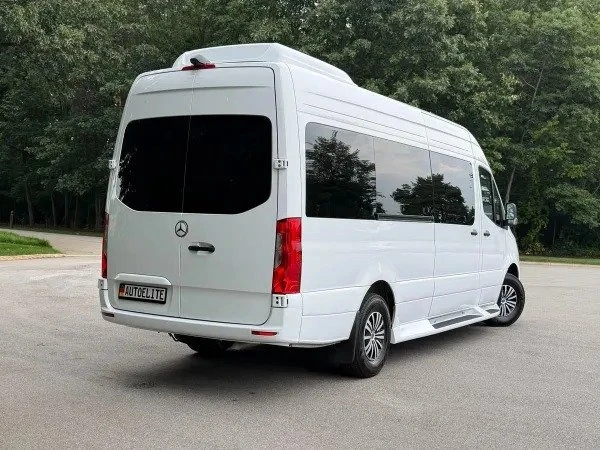 2026 Mercedes-Benz VS30 Sprinter - Image 4 of 20