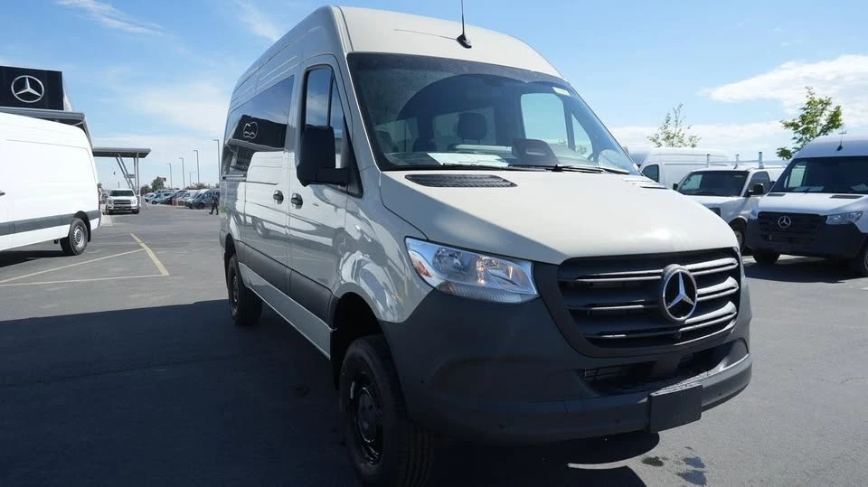 2026 Mercedes-Benz VS30 Sprinter - Image 15 of 16