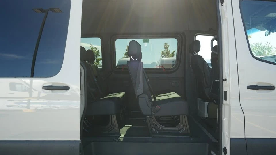 2026 Mercedes-Benz VS30 Sprinter - Image 3 of 16