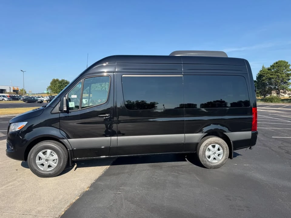 2026 Mercedes-Benz VS30 Sprinter - Image 2 of 16