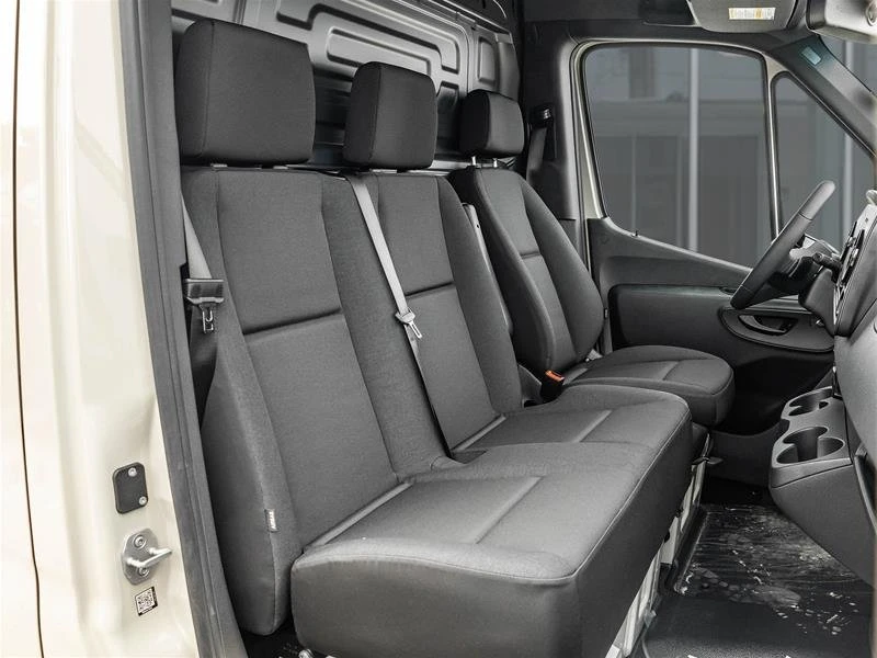 2026 Mercedes-Benz VS30 Sprinter - Image 5 of 8