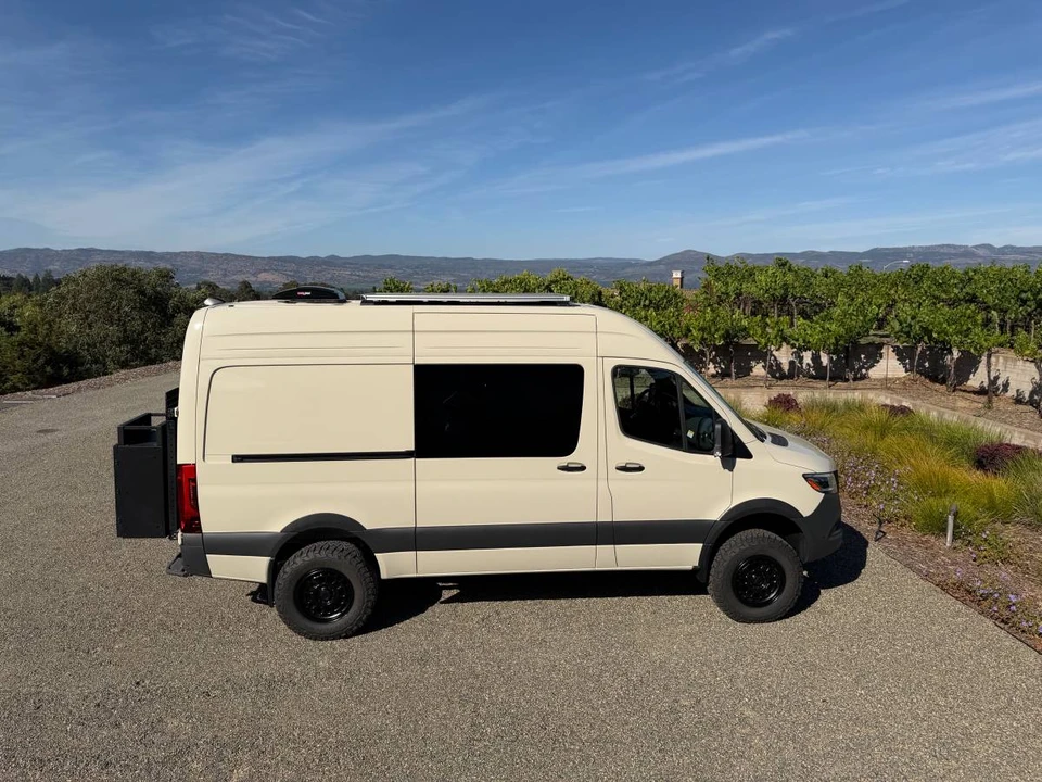 2026 Mercedes-Benz VS30 Sprinter - Image 7 of 24