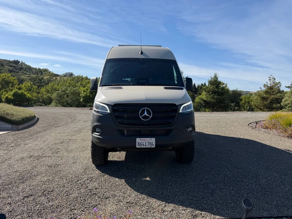 2026 Mercedes-Benz VS30 Sprinter - Image 5 of 24