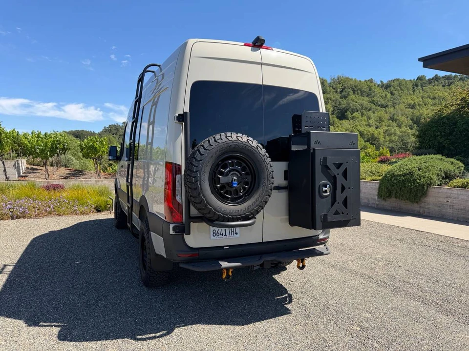 2026 Mercedes-Benz VS30 Sprinter - Image 17 of 24