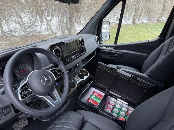 2026 Mercedes-Benz VS30 Sprinter - Image 6 of 15