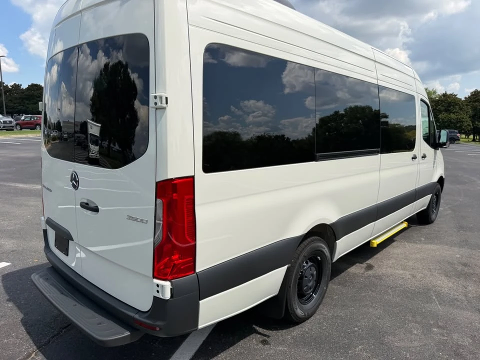 2026 Mercedes-Benz VS30 Sprinter - Image 3 of 14