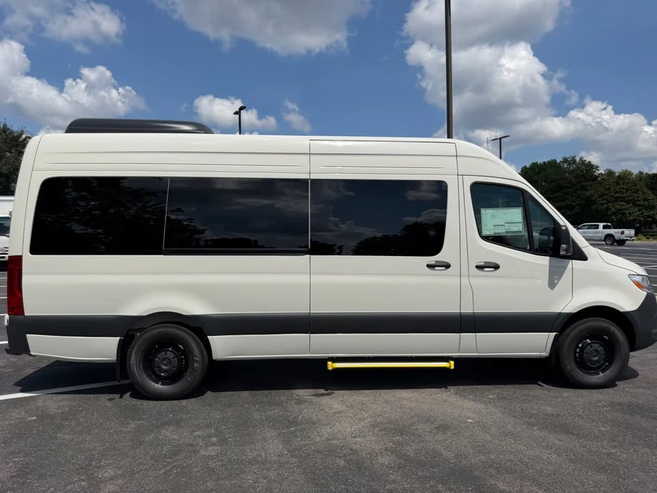 2026 Mercedes-Benz VS30 Sprinter - Image 2 of 14