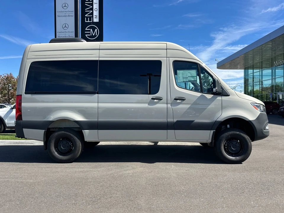 2026 Mercedes-Benz VS30 Sprinter - Image 2 of 12