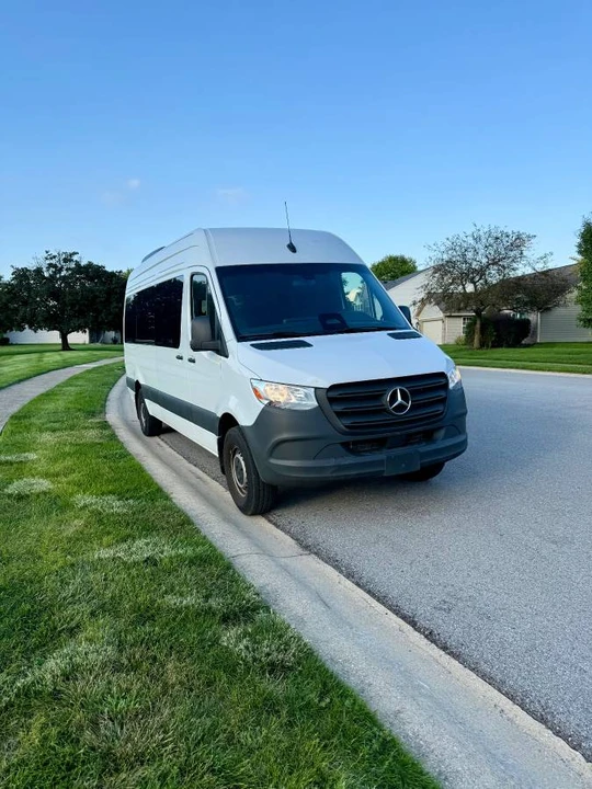 2026 Mercedes-Benz VS30 Sprinter - Image 4 of 12