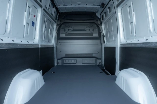 2026 Mercedes-Benz VS30 Sprinter - Image 10 of 12