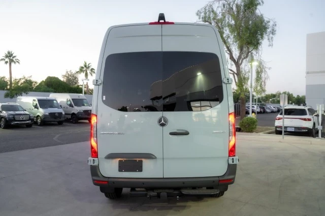2026 Mercedes-Benz VS30 Sprinter - Image 6 of 12