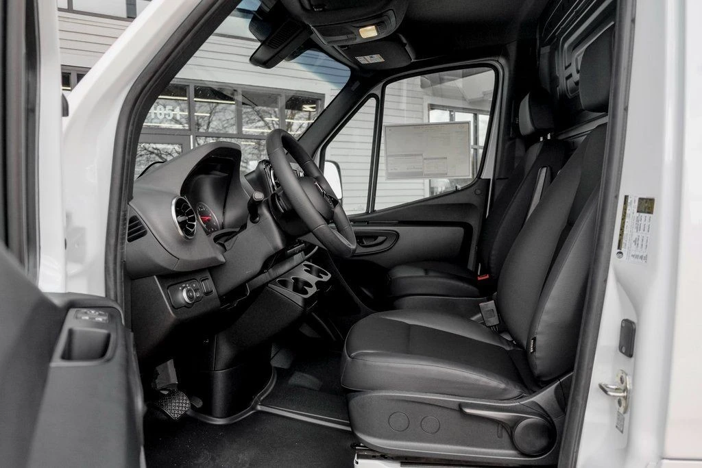 2026 Mercedes-Benz VS30 Sprinter - Image 12 of 21