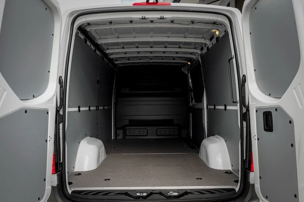 2026 Mercedes-Benz VS30 Sprinter - Image 11 of 21