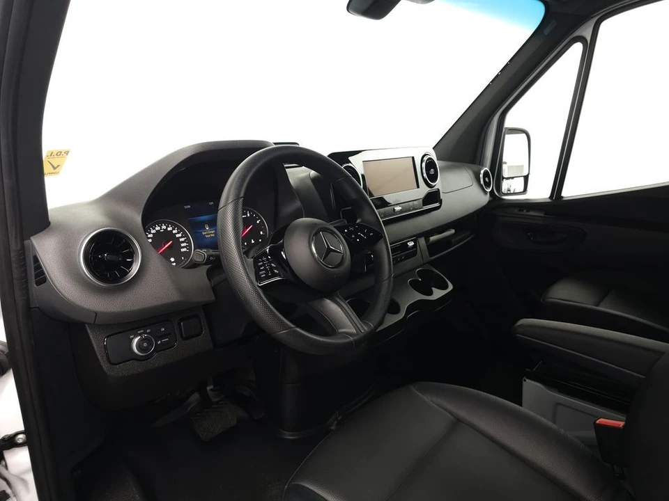 2026 Mercedes-Benz VS30 Sprinter - Image 8 of 30