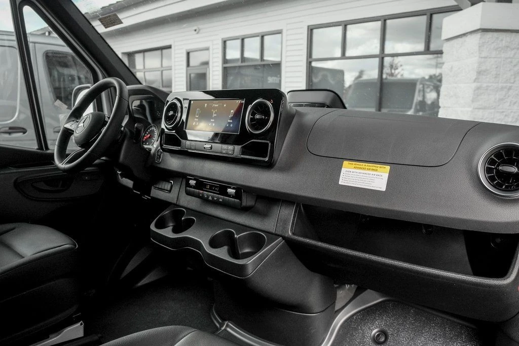 2026 Mercedes-Benz VS30 Sprinter - Image 19 of 21