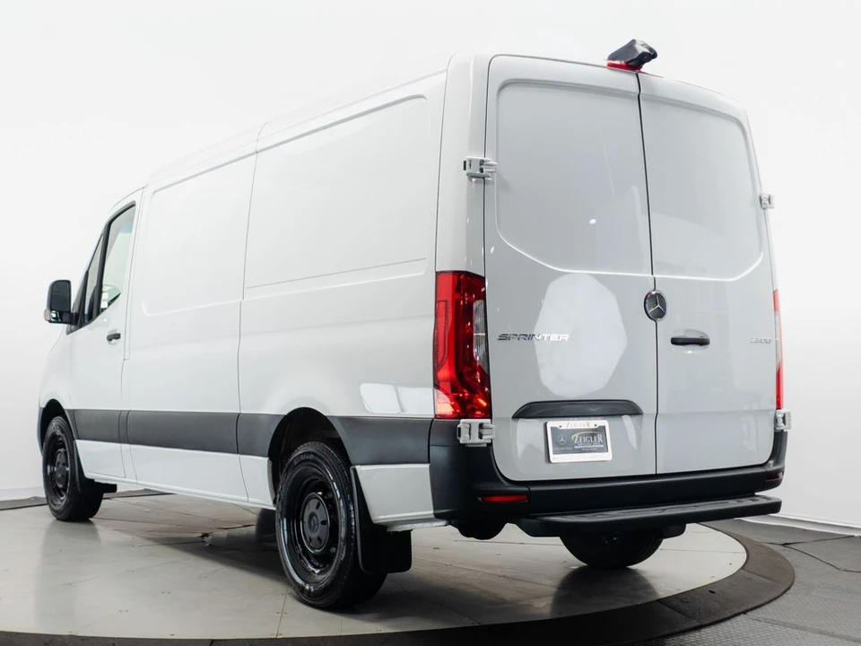 2026 Mercedes-Benz VS30 Sprinter - Image 21 of 30