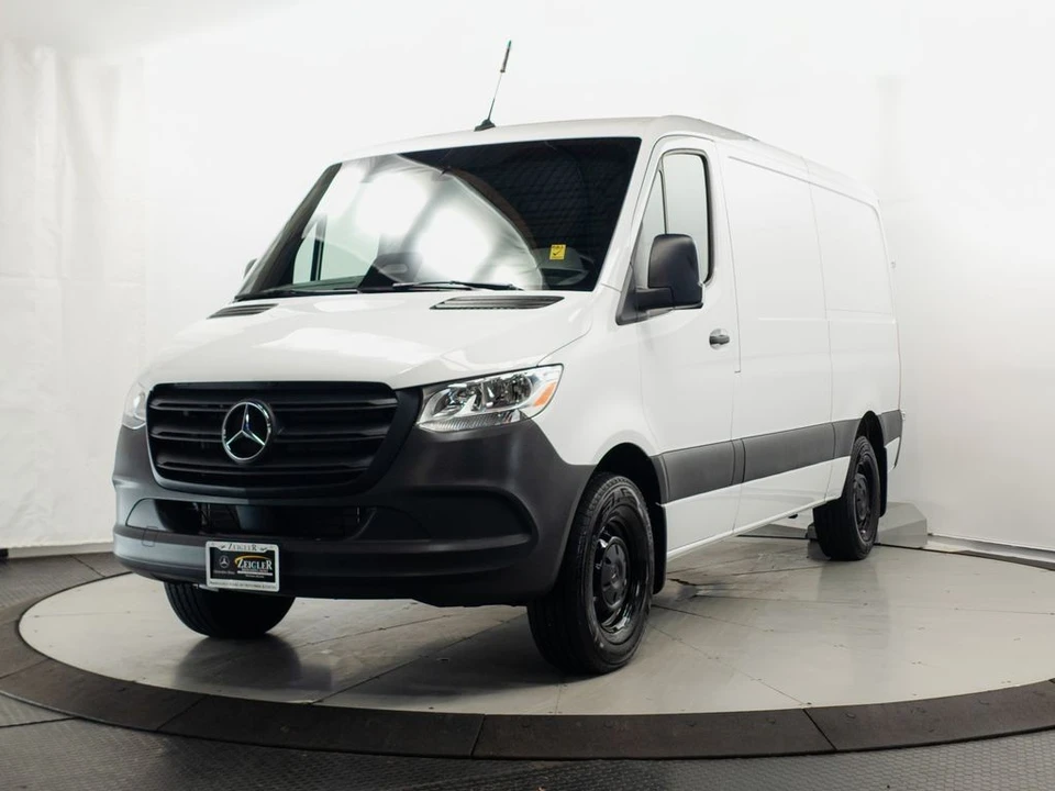 2026 Mercedes-Benz VS30 Sprinter - Image 3 of 30