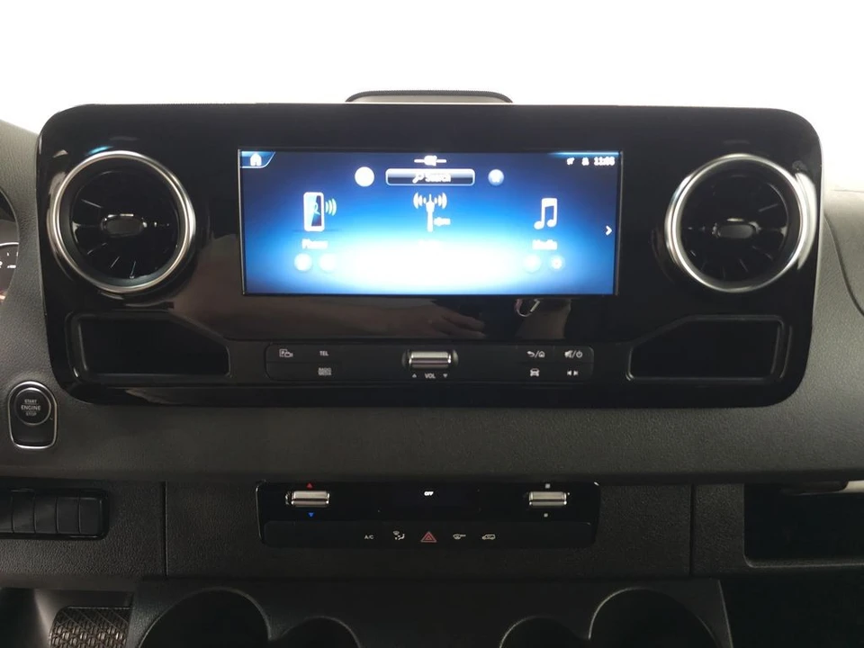 2026 Mercedes-Benz VS30 Sprinter - Image 14 of 30