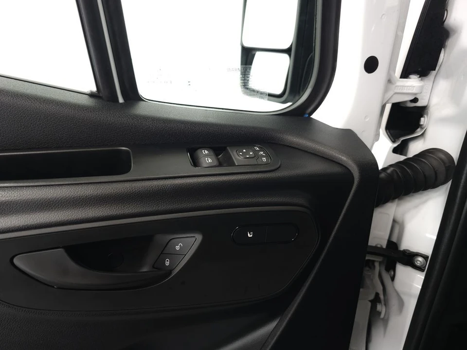 2026 Mercedes-Benz VS30 Sprinter - Image 6 of 30