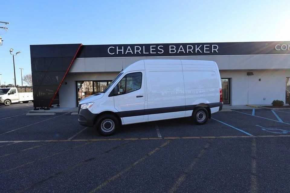 2026 Mercedes-Benz VS30 Sprinter - Image 2 of 9