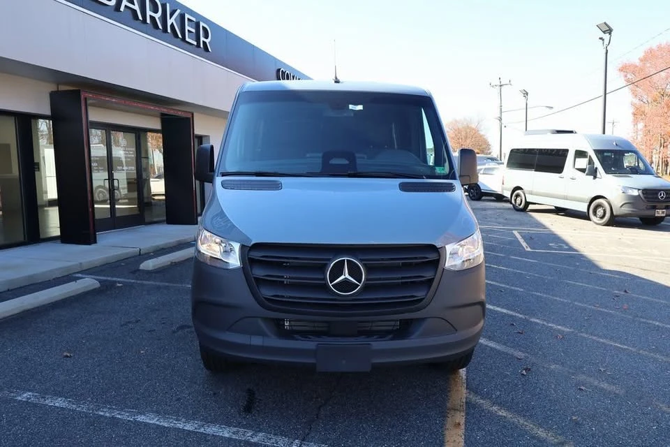 2026 Mercedes-Benz VS30 Sprinter - Image 5 of 9
