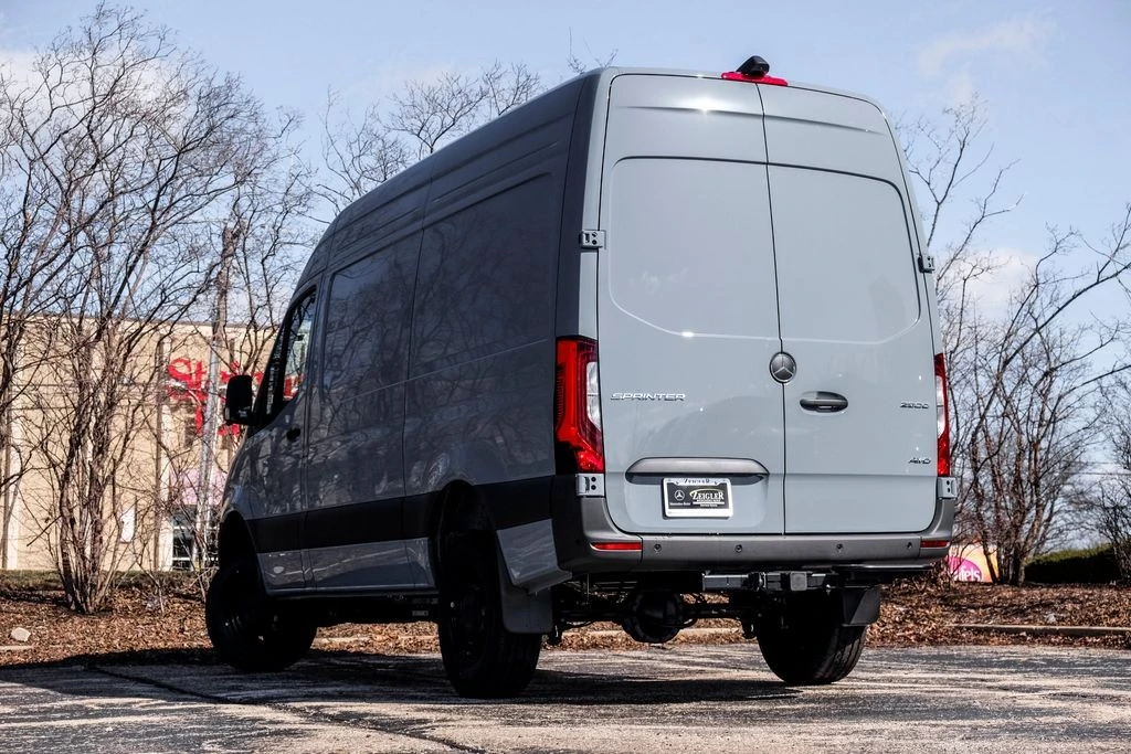 2026 Mercedes-Benz VS30 Sprinter - Image 2 of 21