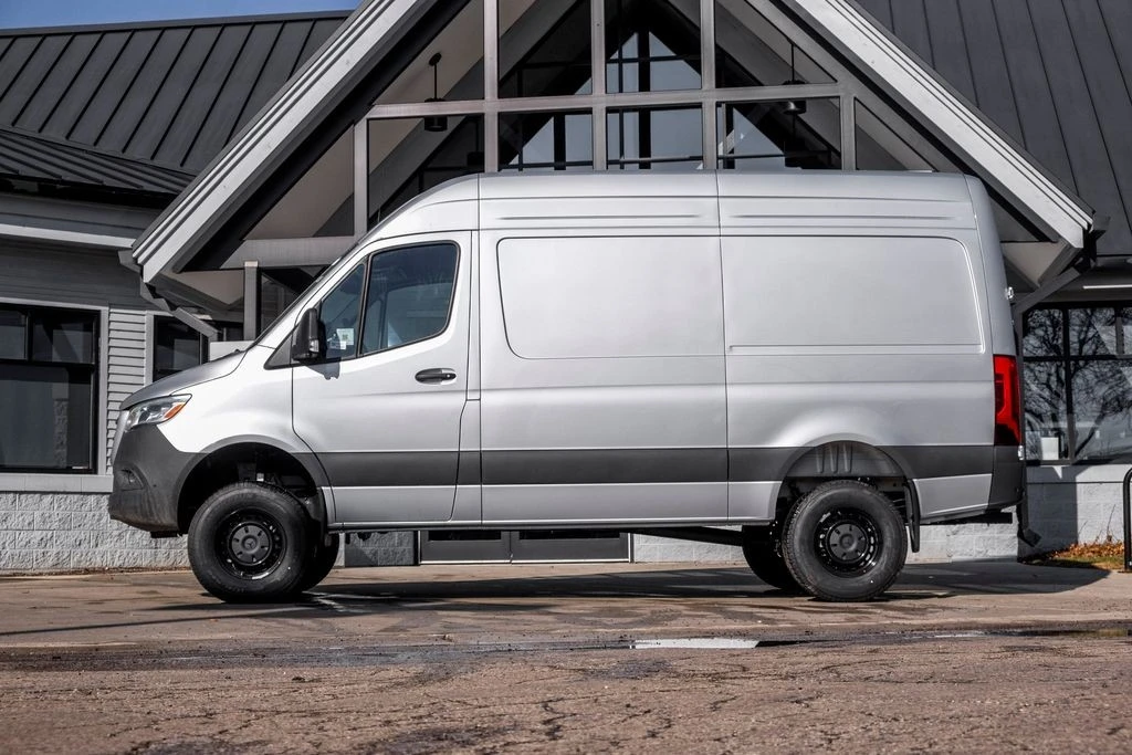2026 Mercedes-Benz VS30 Sprinter - Image 3 of 21