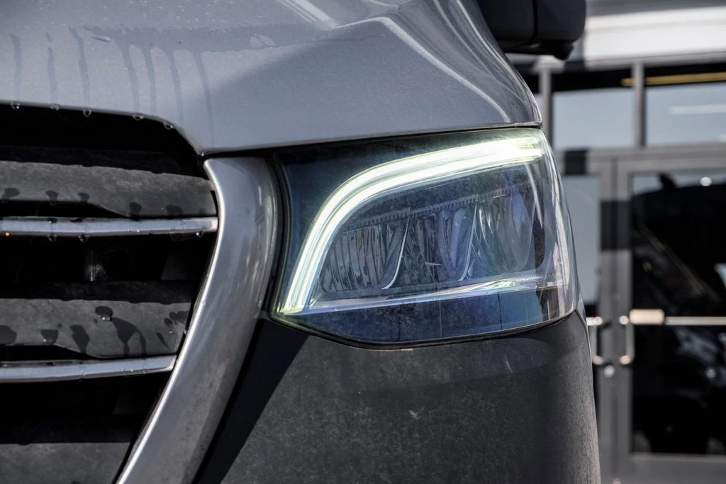 2026 Mercedes-Benz VS30 Sprinter - Image 6 of 21
