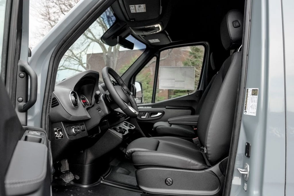 2026 Mercedes-Benz VS30 Sprinter - Image 11 of 31
