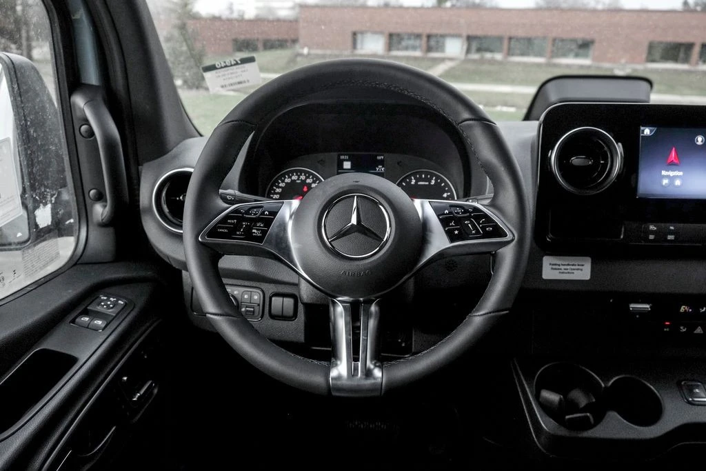 2026 Mercedes-Benz VS30 Sprinter - Image 18 of 31