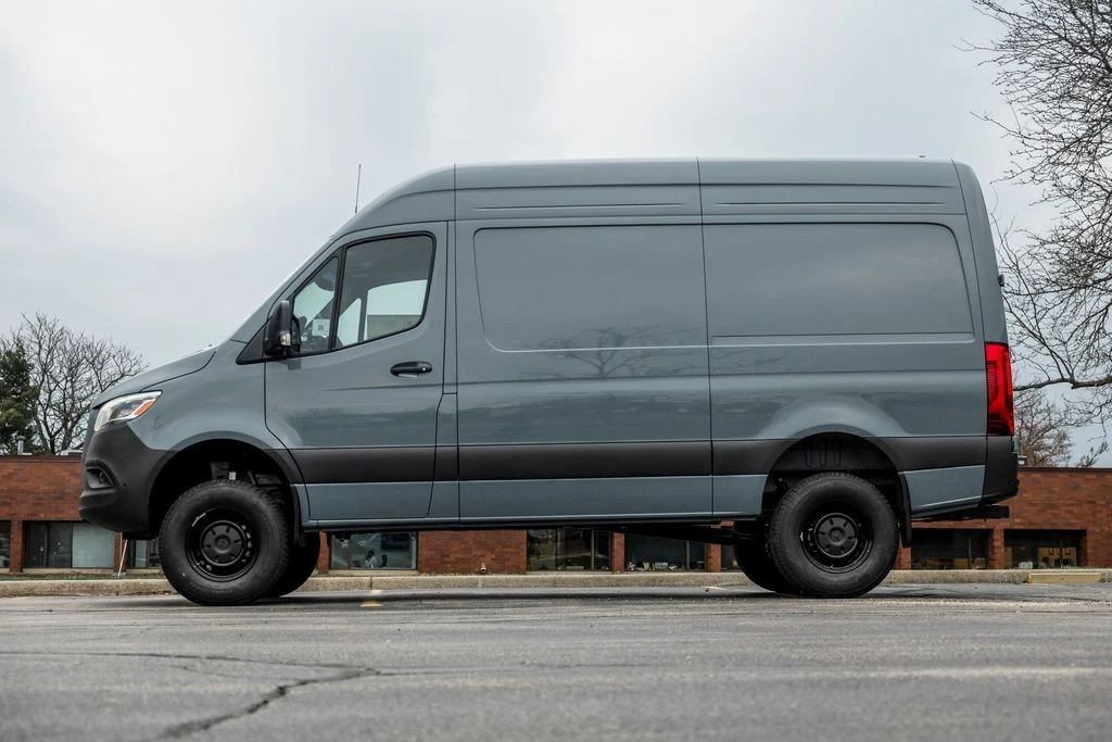 2026 Mercedes-Benz VS30 Sprinter - Image 3 of 31