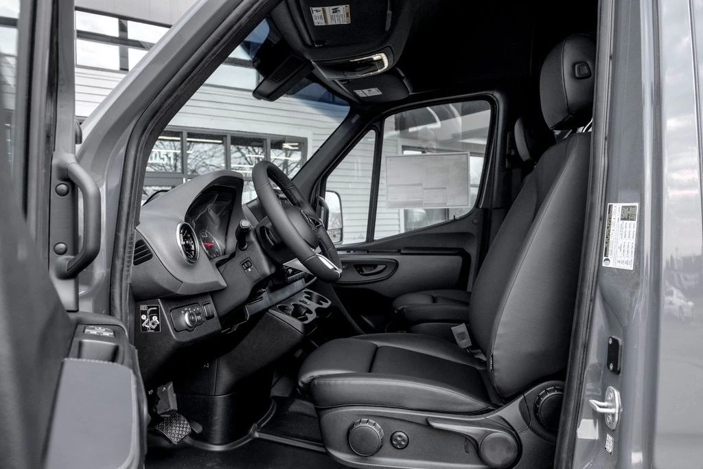 2026 Mercedes-Benz VS30 Sprinter - Image 12 of 21