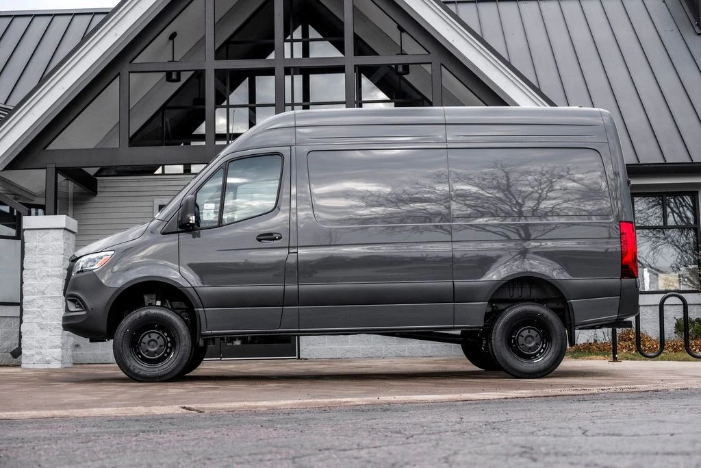 2026 Mercedes-Benz VS30 Sprinter - Image 3 of 21