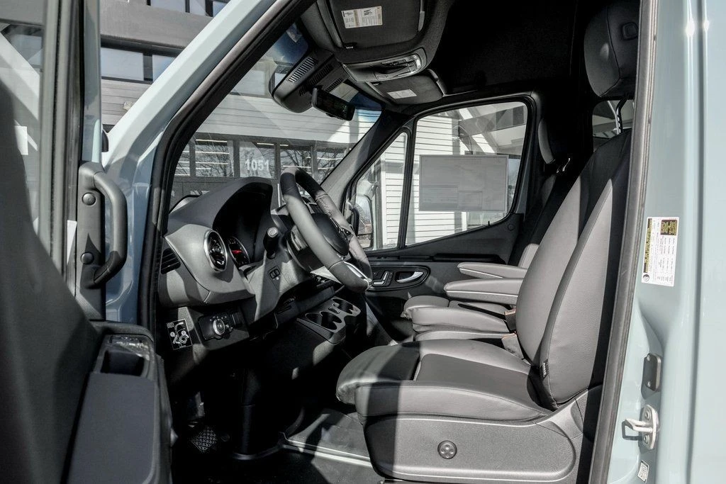 2026 Mercedes-Benz VS30 Sprinter - Image 12 of 21