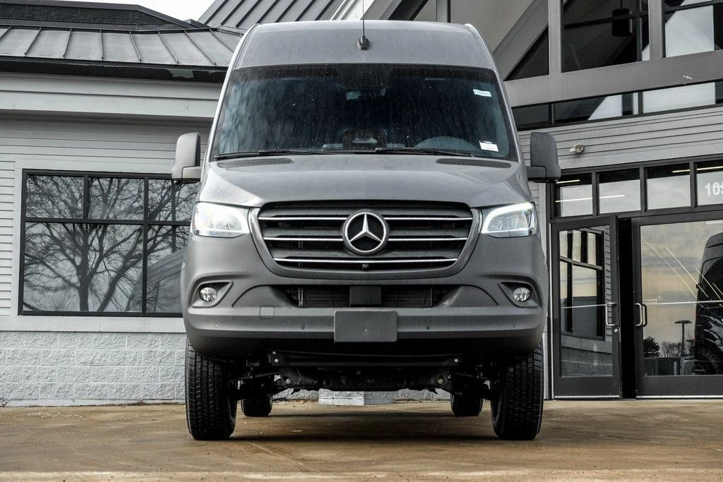 2026 Mercedes-Benz VS30 Sprinter - Image 5 of 21