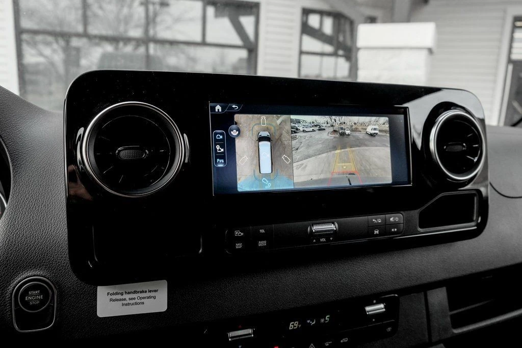 2026 Mercedes-Benz VS30 Sprinter - Image 16 of 21